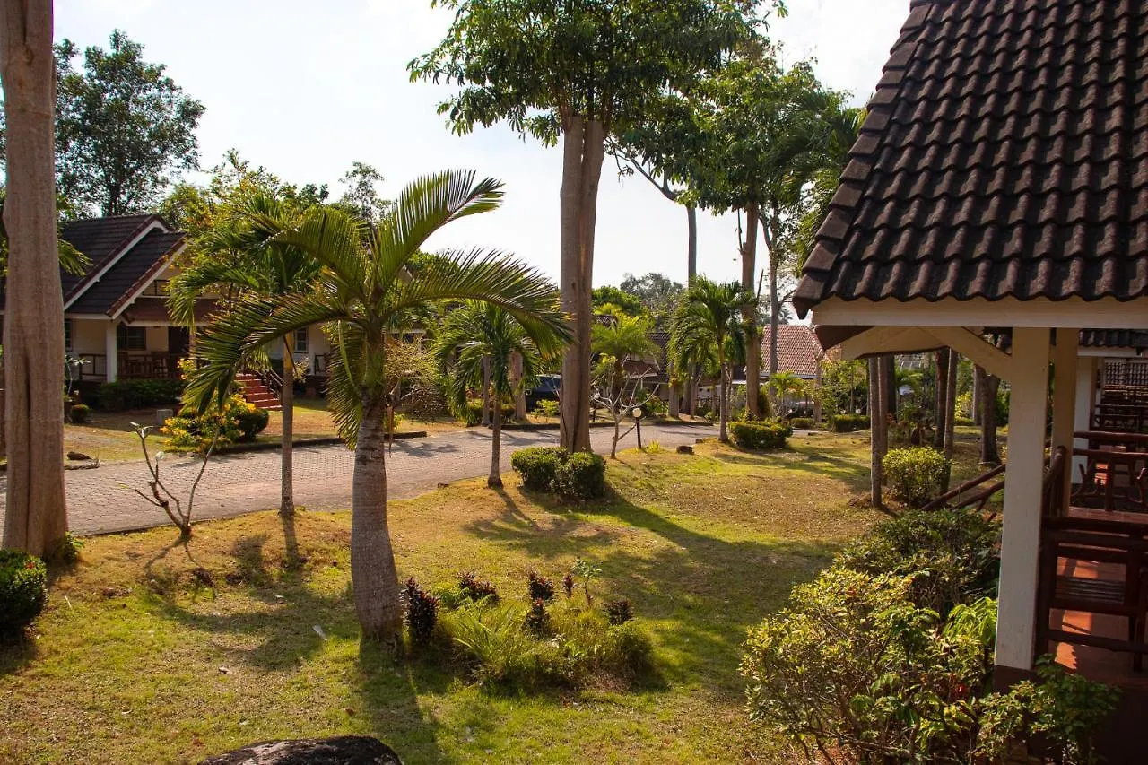 Lanta Village Resort Ko Lanta Hotel
