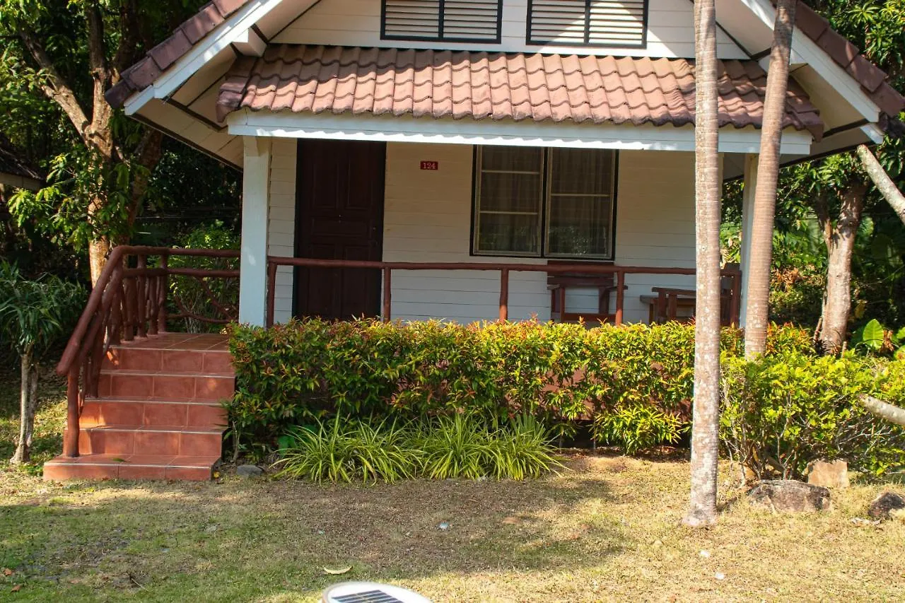 Lanta Village Resort Ko Lanta Hotel