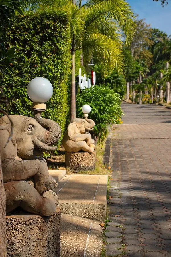 Lanta Village Resort Ko Lanta 4*,