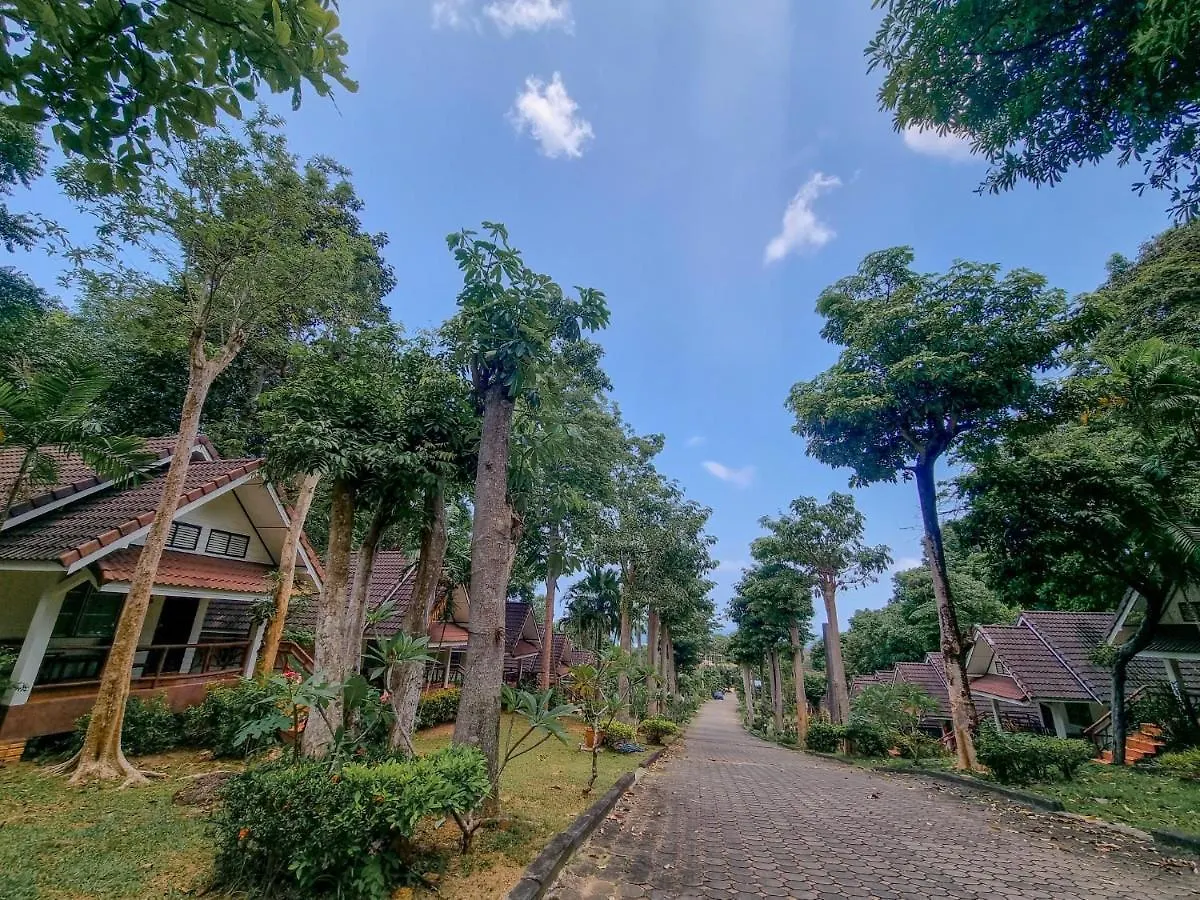 **** Отель Lanta Village Resort Ко-Ланта Таиланд